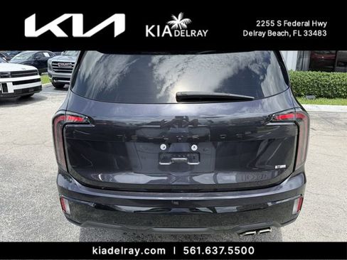Certified 2025 Kia Telluride SX Prestige X-Line AWD/4WD image 4