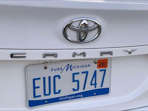 Used 2024 Toyota Camry LE image 30