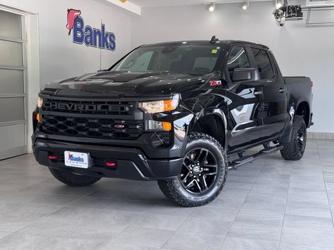 Certified 2024 Chevrolet Silverado 1500 Custom Trail Boss AWD/4WD image 2