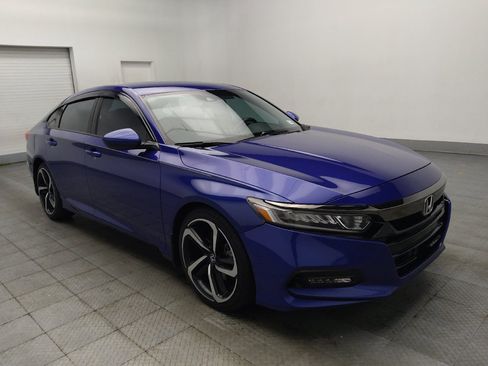 Used 2018 Honda Accord Sport image 13
