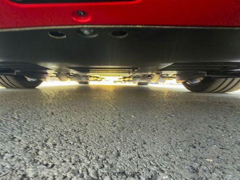 Used 2025 Ferrari SF90 Spider image 98