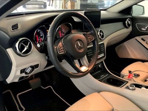 Used 2020 Mercedes-Benz GLA 250 image 6