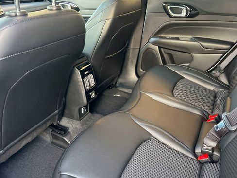 New 2026 Jeep Compass Latitude AWD/4WD image 8