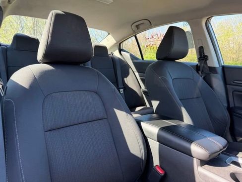 Used 2024 Nissan Altima 2.5 S image 6