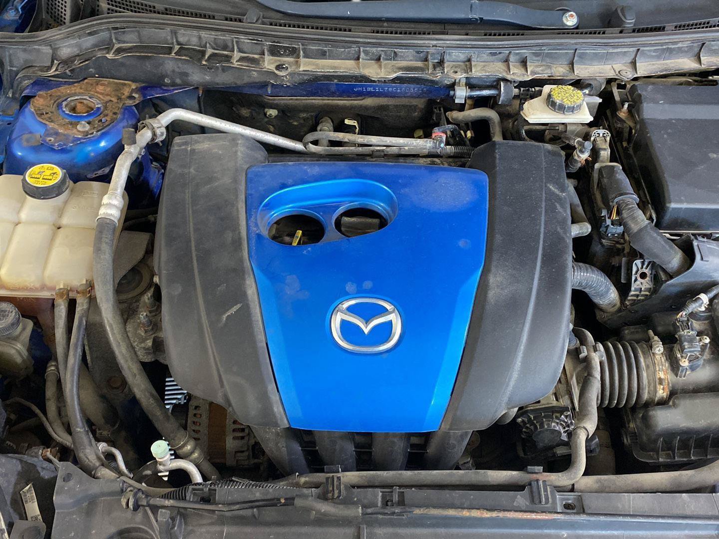 Used 2012 MAZDA MAZDA3 i Touring FWD image 12