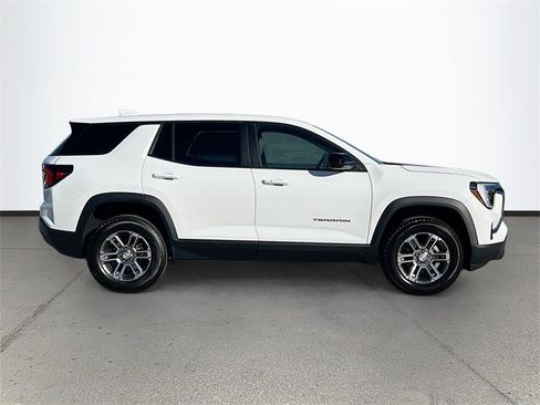 New 2026 GMC Terrain Elevation image 3