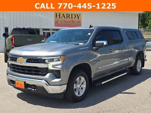 Used 2023 Chevrolet Silverado 1500 LT w/ Convenience Package II AWD/4WD image 1