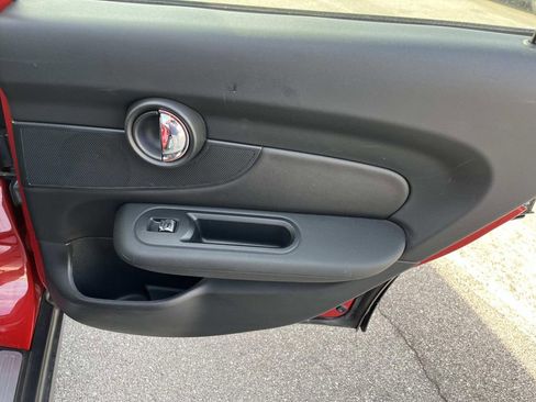 Used 2017 MINI Cooper Clubman ALL4 image 22