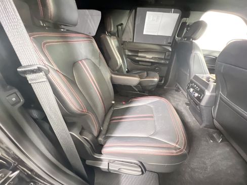 Used 2019 Ford Expedition Limited w/ Equipment Group 303A AWD/4WD image 28