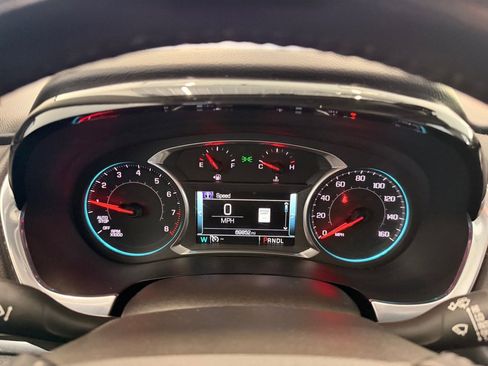 Used 2019 Chevrolet Traverse RS image 24