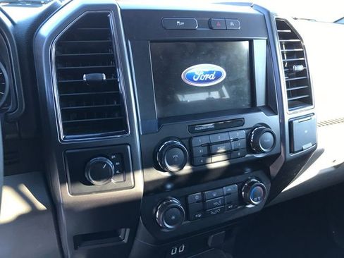 Used 2020 Ford F150 XLT image 5