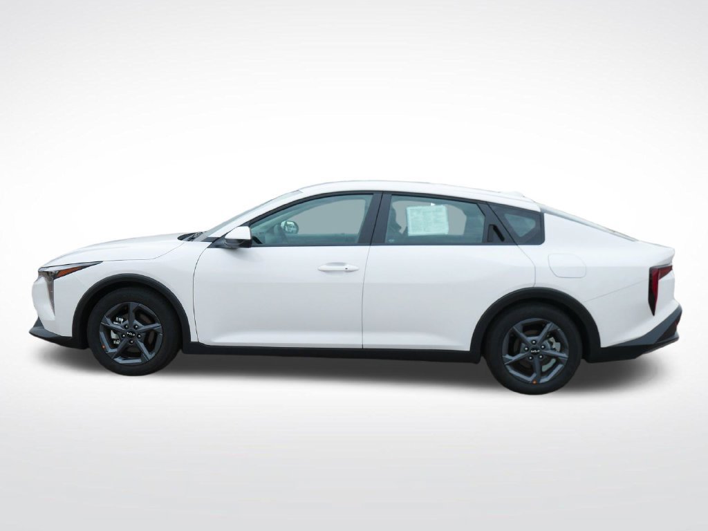 Used 2025 Kia K4 FWD image 6