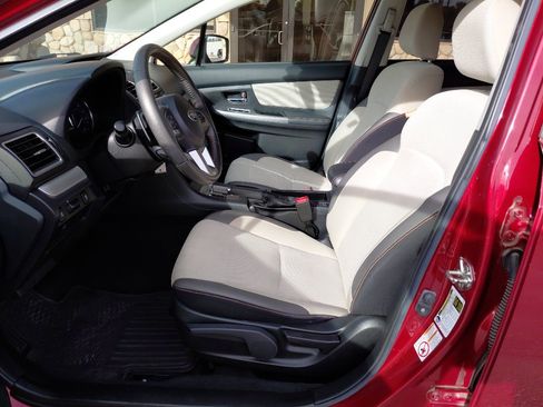 Used 2016 Subaru Crosstrek 2.0i Premium image 14