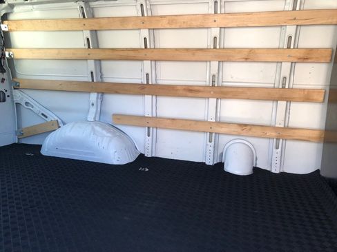 Used 2025 Chevrolet Express 2500 w/ Driver Convenience Package RWD image 23