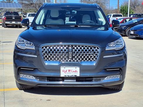 Used 2023 Lincoln Aviator Black Label w/ Class IV Trailer Tow Package AWD/4WD image 2