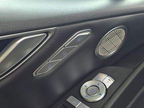 Used 2024 Genesis G80 AWD/4WD image 16