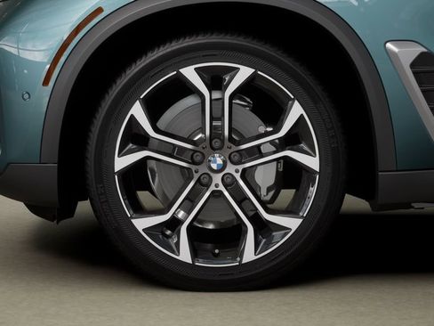 New 2026 BMW X5 xDrive40i AWD/4WD image 32