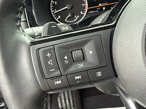 Certified 2024 Nissan Pathfinder SL image 10