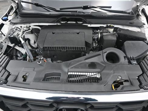 Used 2023 Honda Pilot EX-L image 18
