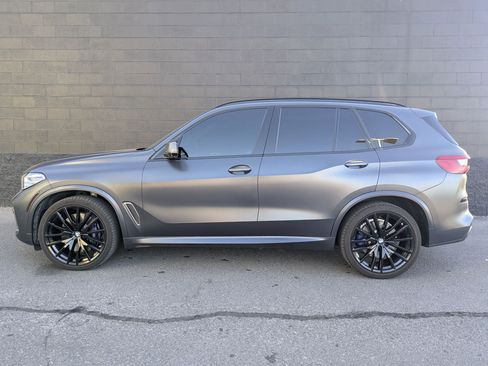 Used 2020 BMW X5 M50i w/ Executive Package image 8
