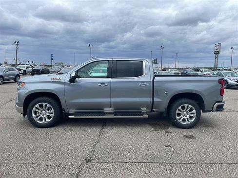 Used 2023 Chevrolet Silverado 1500 LTZ AWD/4WD image 5