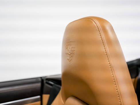 Used 2017 Porsche 911 Carrera S image 19