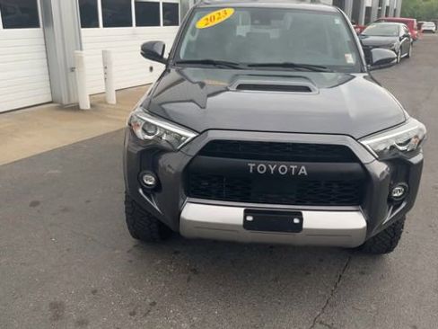 Used 2023 Toyota 4Runner TRD Off-Road Premium w/ Moonroof Package AWD/4WD image 6