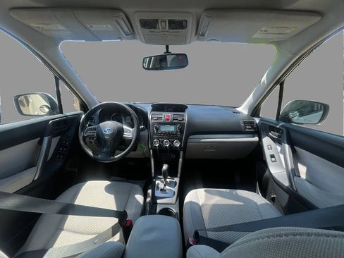 Used 2015 Subaru Forester 2.5i Premium AWD/4WD image 9
