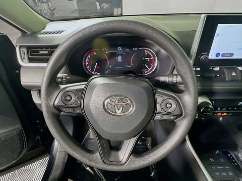 Certified 2025 Toyota RAV4 XLE image 11