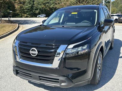 Used 2025 Nissan Pathfinder SV