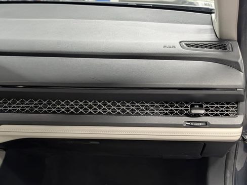 Used 2024 Honda Accord EX image 26