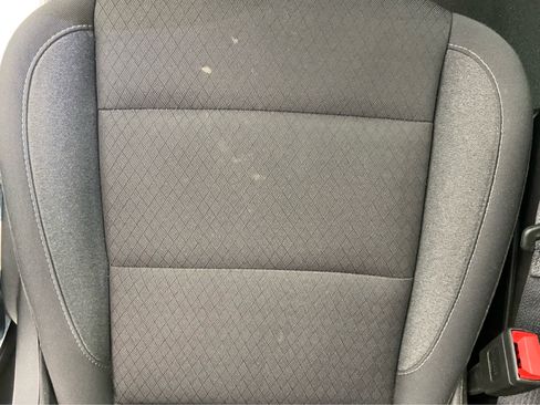 Used 2025 Chevrolet Silverado 1500 LT image 37