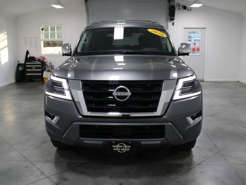 Used 2024 Nissan Armada Platinum w/ Captain's Chairs Package image 3