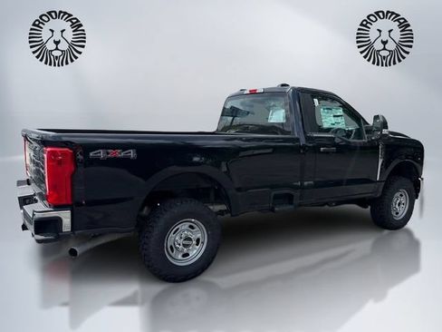 New 2026 Ford F250 XL w/ XL Off-Road Package AWD/4WD image 6