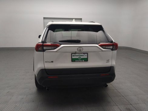Used 2020 Toyota RAV4 LE AWD/4WD image 6