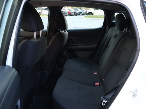 Used 2025 Nissan Kicks S AWD/4WD image 19