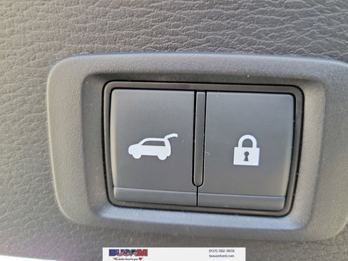 Used 2024 Mitsubishi Outlander AWD image 7