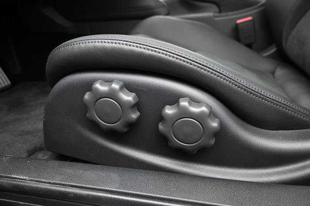 New 2026 Nissan Z Performance w/ Floor Mat Package RWD image 6