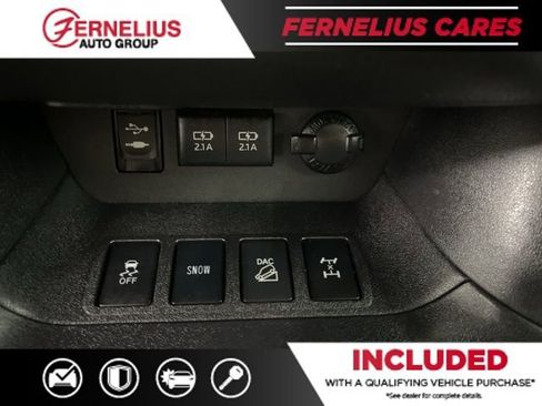 Used 2017 Toyota Highlander XLE w/ Carpet Mat Package AWD/4WD image 41