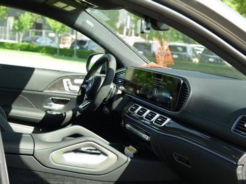 Used 2026 Mercedes-Benz GLE 53 AMG 4MATIC Coupe image 62