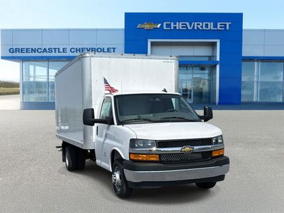 New 2025 Chevrolet Express 4500 w/ Power Convenience Package