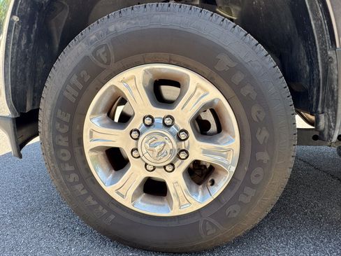 Used 2025 RAM 2500 Big Horn AWD/4WD image 13