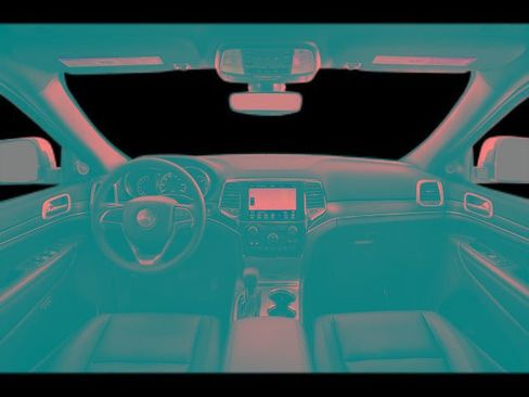 Used 2022 Jeep Grand Cherokee Limited image 29