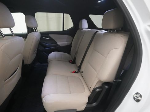 Used 2023 Chevrolet Traverse LS w/ Safety Package AWD/4WD image 15