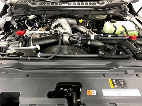 New 2026 Ford F250 Lariat w/ Black Appearance Package AWD/4WD image 15