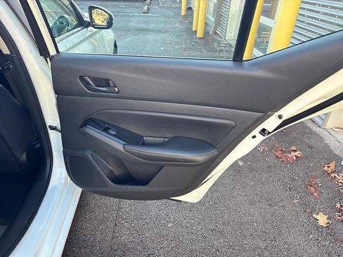 Used 2023 Nissan Altima 2.5 SV image 42