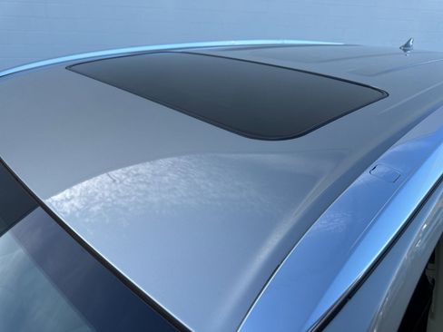 Used 2016 Toyota Highlander Limited image 33