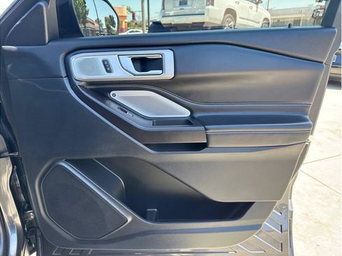 Used 2020 Ford Explorer ST w/ Premium Technology Package AWD/4WD image 29