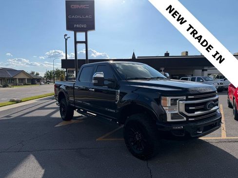 Used 2022 Ford F350 Platinum w/ Tremor Off-Road Package AWD/4WD image 1