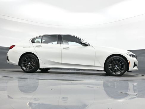 Used 2019 BMW 330i xDrive Sedan w/ Convenience Package AWD/4WD image 29